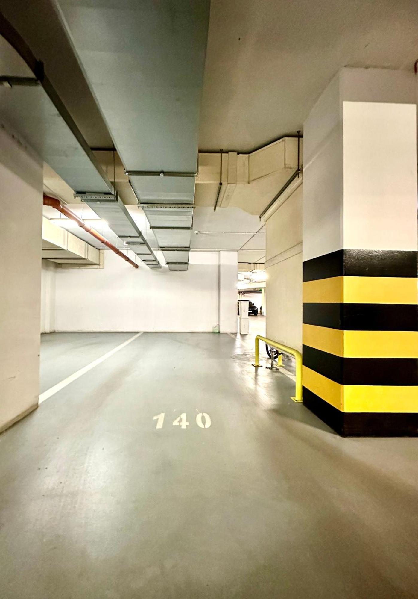 Podwale 2 - Self Check-in 20h ~parking & Lift Apartment *