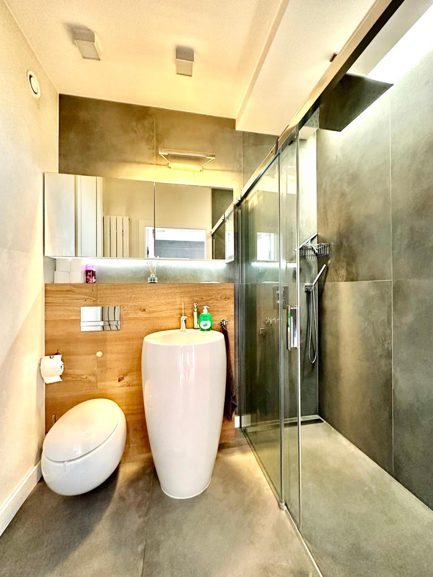 Podwale 2 - Self Check-in 20h ~parking & Lift Apartment
