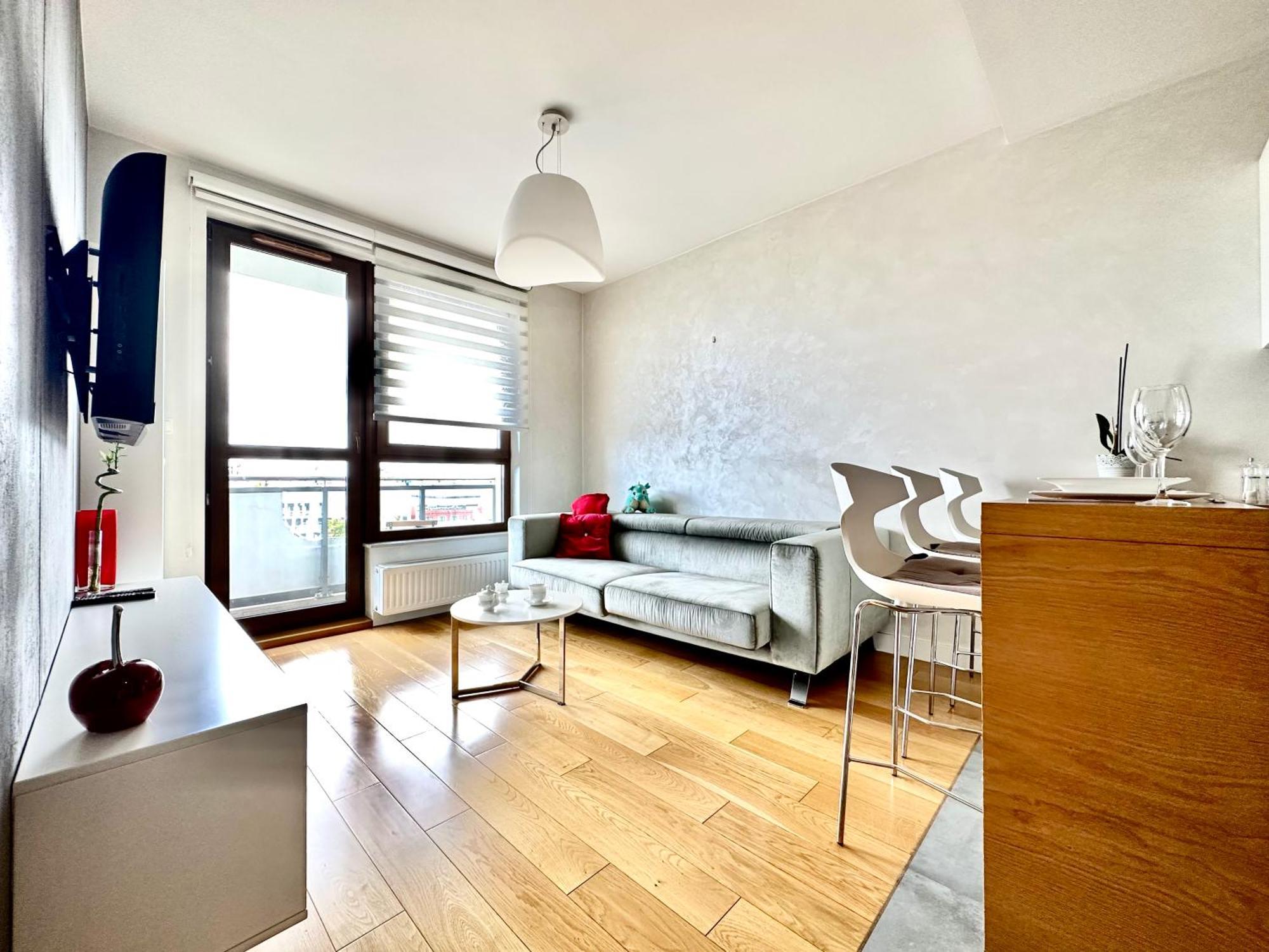 Apartment Podwale 2 - Self Check-in 20h ~parking & Lift