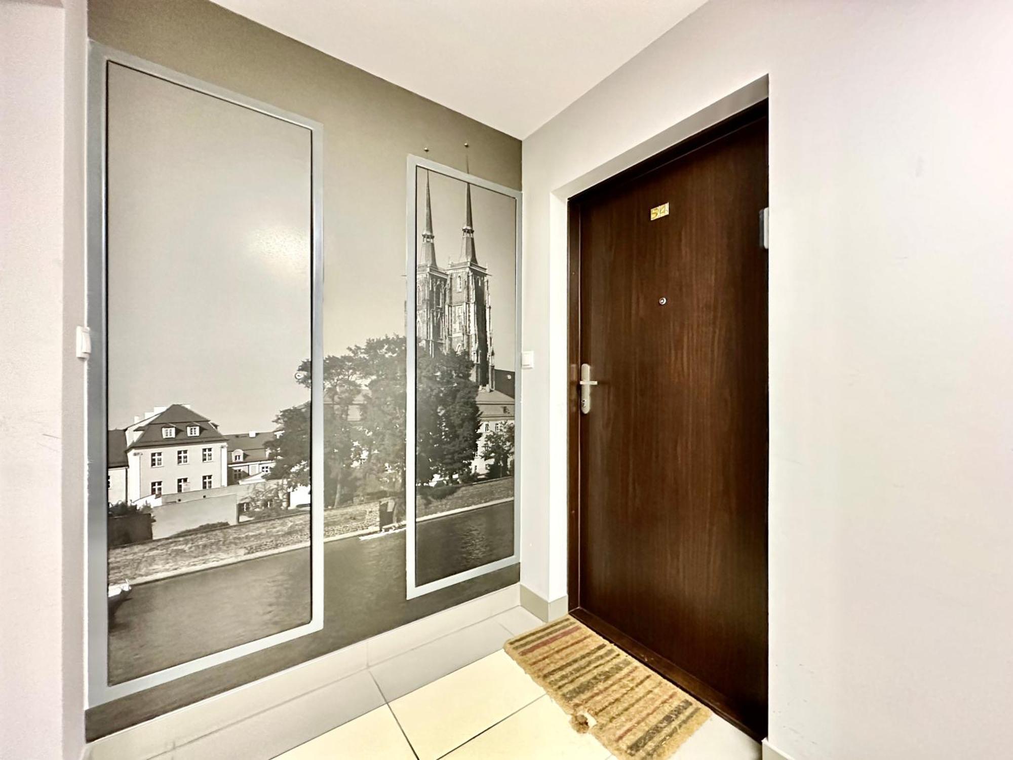 Apartment Podwale 2 - Self Check-in 20h ~parking & Lift *